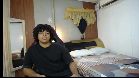 black_king_241 online show from February 2026 03:22:02 AM