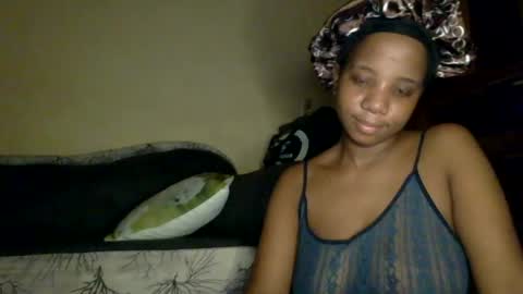 Snapshot of black_queen0111254 chatting on July 2026 01:52:01 AM Blackqueen online show from July 2026 01:52:01 AM