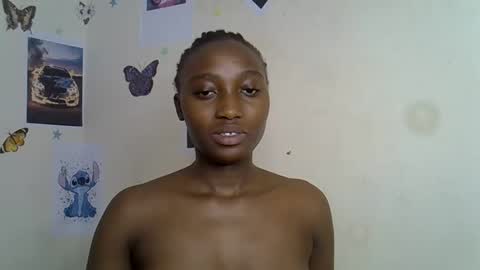 Snapshot of black_rosey chatting on February 2026 07:45:01 AM veraa online show from February 2026 07:45:01 AM