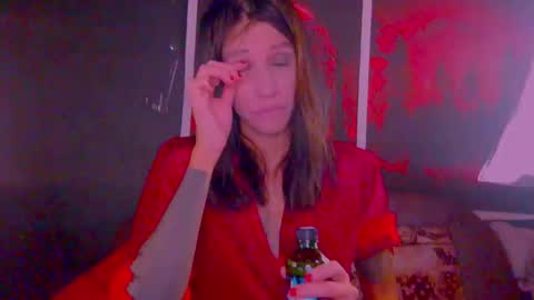 Snapshot of black_sswan chatting on October 2025 07:01:02 AM Kristin online show from October 2025 07:01:02 AM