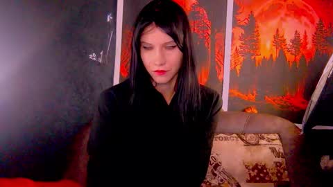 Snapshot of black_sswan chatting on November 2025 11:54:01 AM Kristin online show from November 2025 11:54:01 AM