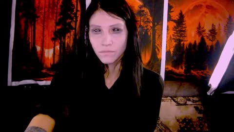 Snapshot of black_sswan chatting on November 2025 02:39:01 PM Kristin online show from November 2025 02:39:01 PM