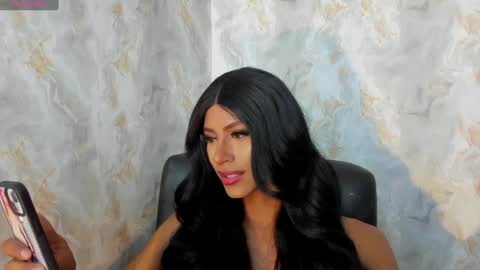 Snapshot of blackbeauty_ts chatting on January 2025 02:05:01 PM Nina online show from January 2025 02:05:01 PM