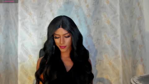 Snapshot of blackbeauty_ts chatting on January 2025 02:28:01 PM Nina online show from January 2025 02:28:01 PM