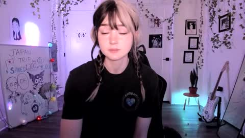 Ella online show from March 2026 10:11:02 AM