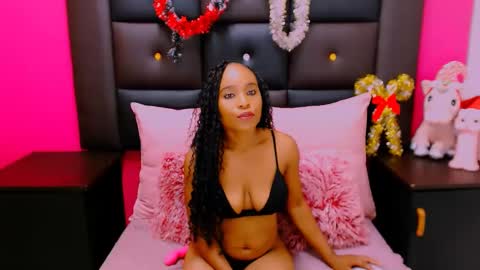 Candy online show from December 2024 08:00:01 PM