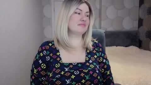 blackeyes11 online show from November 2025 09:36:02 PM