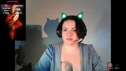 Snapshot of blackkvelvet chatting on February 2025 04:14:02 PM BlackkVelvet online show from February 2025 04:14:02 PM