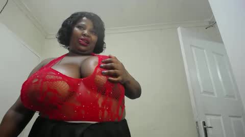 Snapshot of blackladyqx chatting on December 2024 11:17:02 PM blackladyqx online show from December 2024 11:17:02 PM