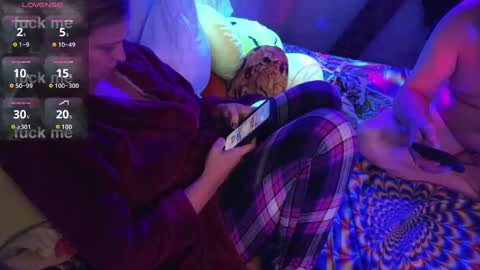 blacklightparty69 online show from September 2025 12:54:01 AM