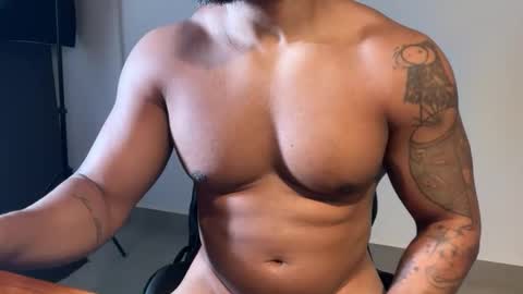 Macauly online show from May 2026 12:43:02 PM
