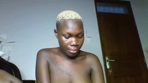 blackmarvel02 online show from January 2026 07:23:01 PM