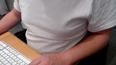 Snapshot of blackmusic chatting on December 2024 10:18:01 PM blackmusic online show from December 2024 10:18:01 PM