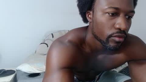 Twtter 1MikeBeckford            Onlyfns beckfordmike online show from February 2026 06:56:01 PM