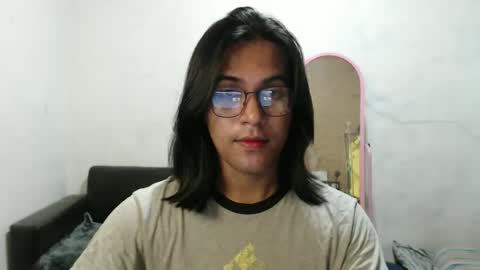 Ellez online show from December 2024 05:37:01 PM