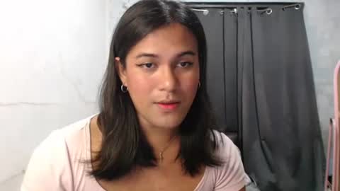 Ellez online show from December 2025 07:12:02 PM