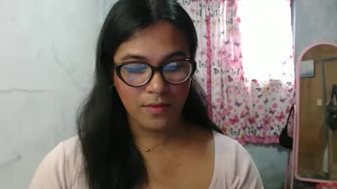 Ellez online show from February 2026 06:26:01 AM