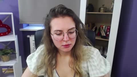 Snapshot of blackrosezoey chatting on January 2025 10:00:02 AM Z O E Y online show from January 2025 10:00:02 AM