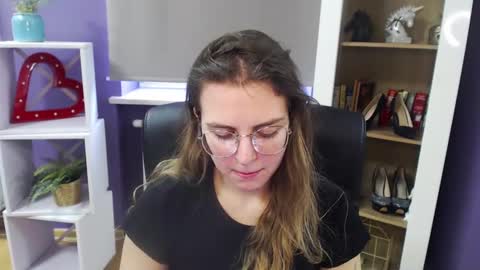 Snapshot of blackrosezoey chatting on February 2025 10:07:01 AM Z O E Y online show from February 2025 10:07:01 AM