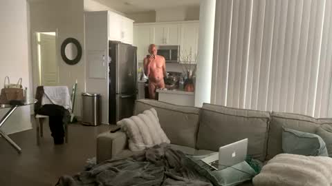 ebony online show from September 2025 06:08:02 PM