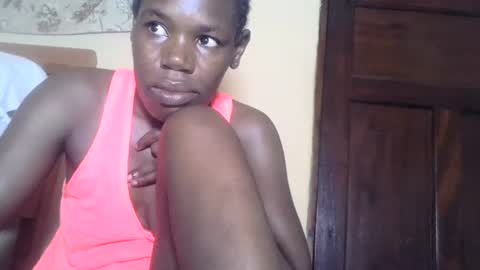 SARAH online show from February 2025 08:20:02 PM