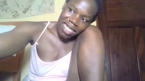 SARAH online show from February 2025 07:03:01 PM