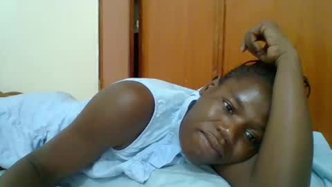 SARAH online show from November 2025 03:23:01 PM