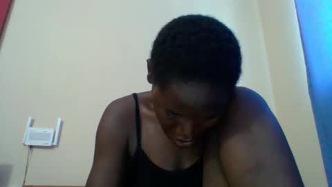 Snapshot of blacksexygal chatting on May 2026 06:19:02 AM SARAH online show from May 2026 06:19:02 AM