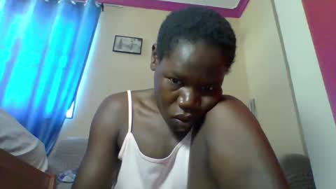 Snapshot of blacksexygal chatting on May 2026 05:13:01 AM SARAH online show from May 2026 05:13:01 AM