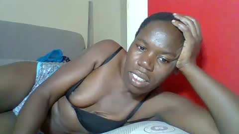Snapshot of blacksexygal chatting on June 2026 08:15:01 PM SARAH online show from June 2026 08:15:01 PM