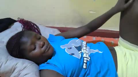 Snapshot of blackslim_girl2 chatting on September 2025 11:19:01 PM blackslim_girl2 online show from September 2025 11:19:01 PM