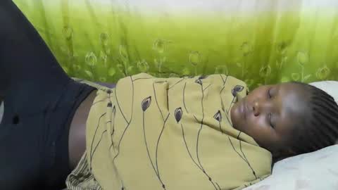 Snapshot of blackslim_girl2 chatting on November 2025 03:39:02 AM blackslim_girl2 online show from November 2025 03:39:02 AM