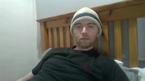 Snapshot of blackvswhite2022 chatting on February 2025 08:20:01 AM blackvswhite2022 online show from February 2025 08:20:01 AM