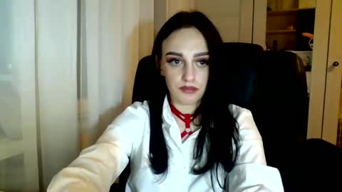 Ivy online show from February 2025 08:44:02 PM