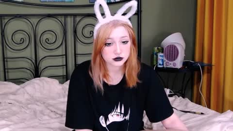 Snapshot of blacky_tea chatting on December 2024 01:29:02 AM blacky_tea online show from December 2024 01:29:02 AM