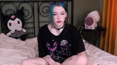 Snapshot of blacky_tea chatting on February 2025 12:27:02 PM blacky_tea online show from February 2025 12:27:02 PM