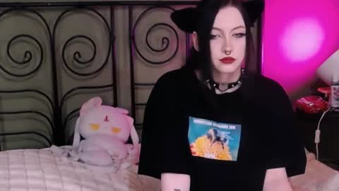 blacky_tea online show from November 2025 09:22:01 AM