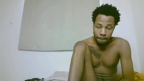 Snapshot of blackzilian_ chatting on October 2025 10:04:01 AM HASSAN online show from October 2025 10:04:01 AM