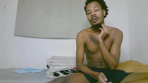 Snapshot of blackzilian_ chatting on October 2025 10:52:02 AM HASSAN online show from October 2025 10:52:02 AM