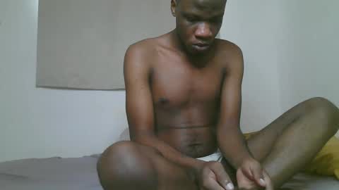 Snapshot of blackzilian_ chatting on November 2025 10:15:02 AM HASSAN online show from November 2025 10:15:02 AM