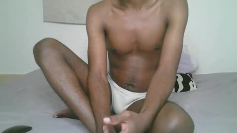 Snapshot of blackzilian_ chatting on November 2025 10:15:02 AM HASSAN online show from November 2025 10:15:02 AM