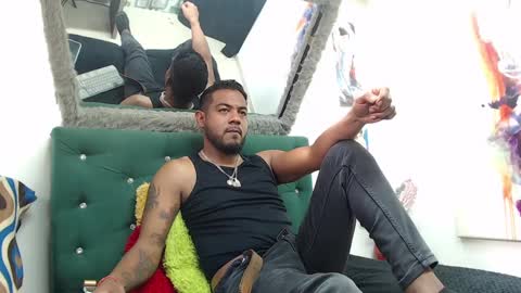 Richard online show from January 2025 09:28:02 PM