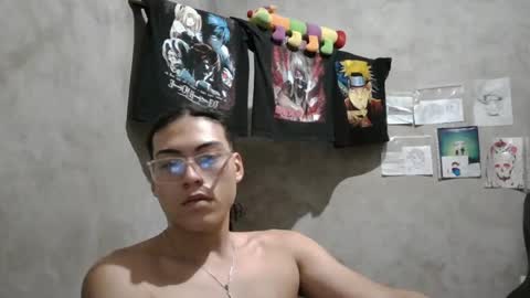Snapshot of blade_sensual chatting on July 2026 07:58:02 AM blade_sensual online show from July 2026 07:58:02 AM