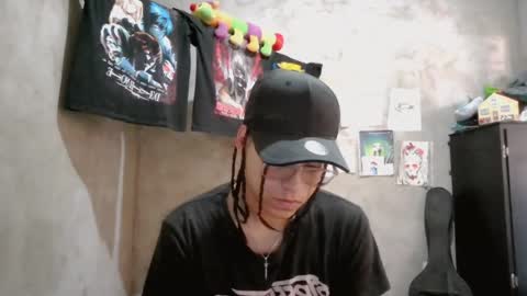 Snapshot of blade_sensual chatting on July 2026 06:33:01 PM blade_sensual online show from July 2026 06:33:01 PM
