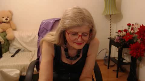 Snapshot of blairfort chatting on March 2025 05:22:01 PM blairfort online show from March 2025 05:22:01 PM