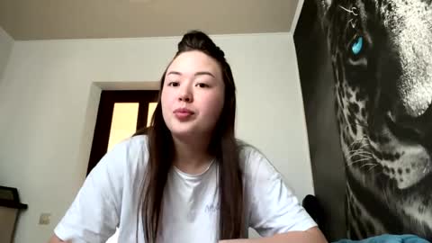 Hana  online show from June 2026 02:01:01 AM
