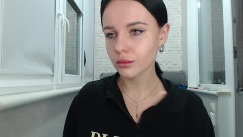 Snapshot of blairyates chatting on November 2025 11:40:01 PM BlairYates online show from November 2025 11:40:01 PM