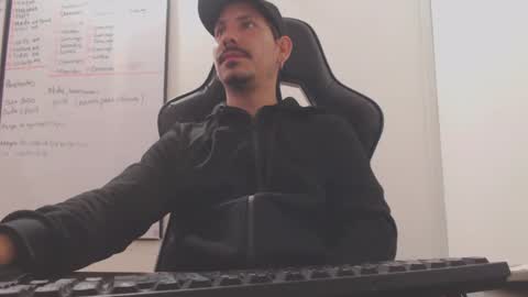 Snapshot of blakedavid69 chatting on March 2025 04:11:01 PM David online show from March 2025 04:11:01 PM