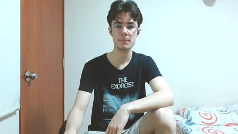 Snapshot of blakeshatter chatting on January 2025 02:46:01 PM blakeshatter online show from January 2025 02:46:01 PM