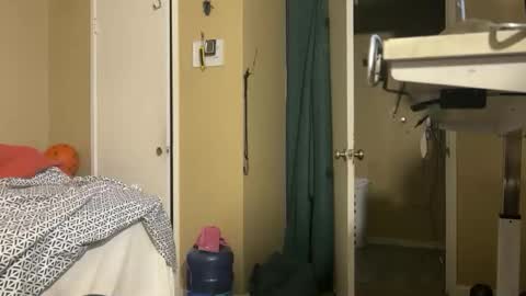 Blackjag00 online show from December 2025 04:23:02 PM